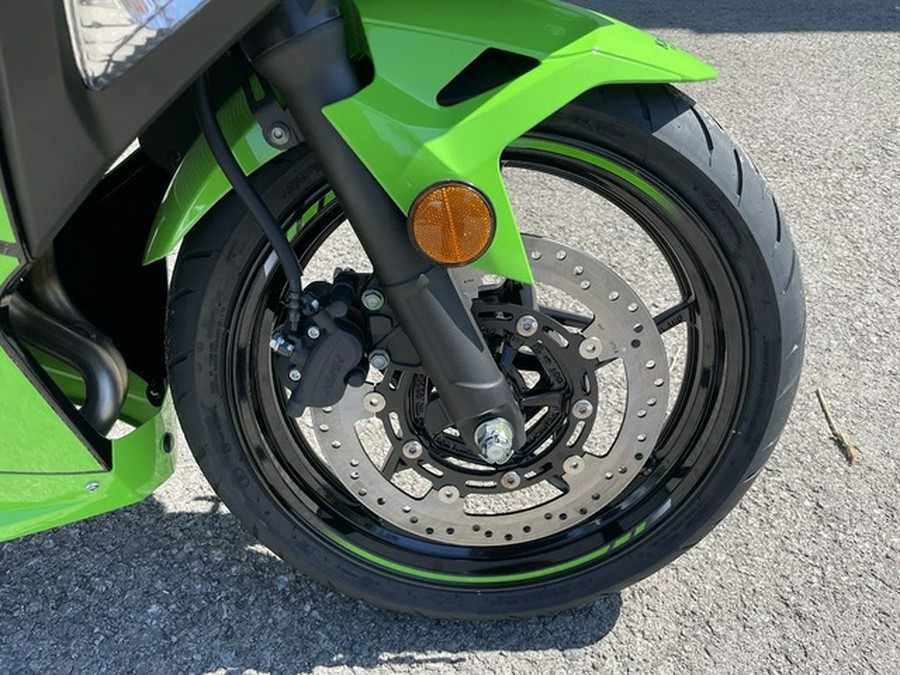 2024 Kawasaki Ninja 500 KRT Edition