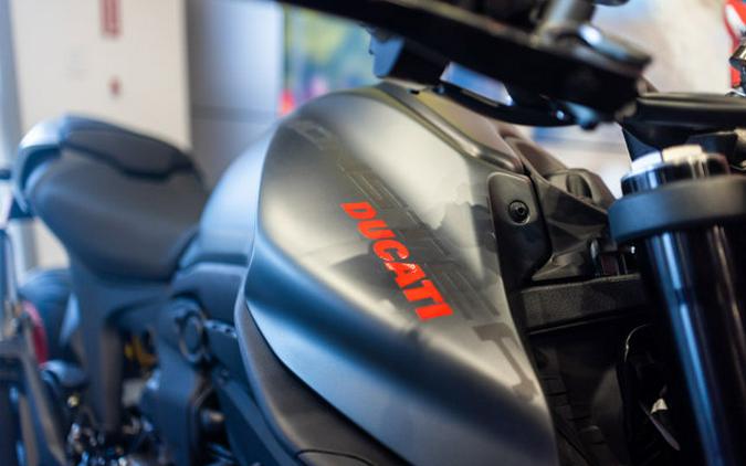 2026 Ducati MONSTER+ 937