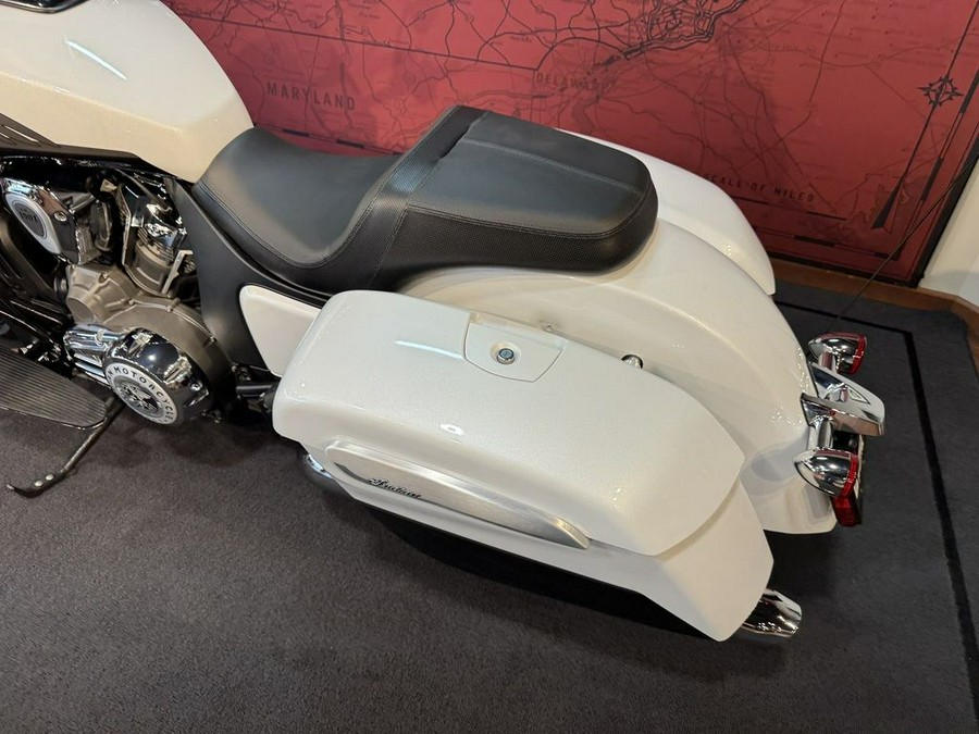 2024 Indian Motorcycle® Challenger® Limited Ghost White Metallic