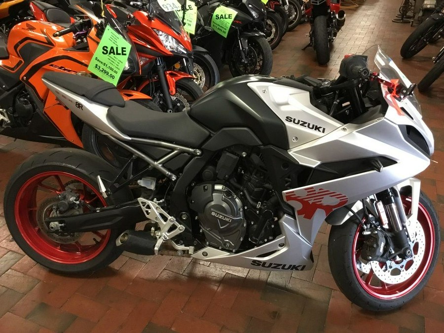 2024 Suzuki GSX-8R