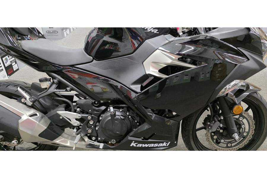 2018 Kawasaki NINJA 400