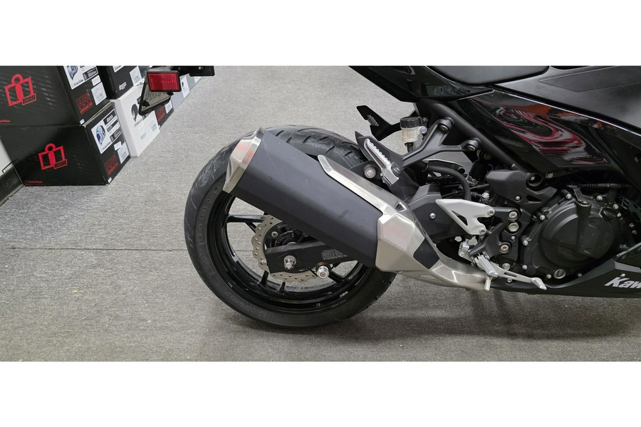 2018 Kawasaki NINJA 400