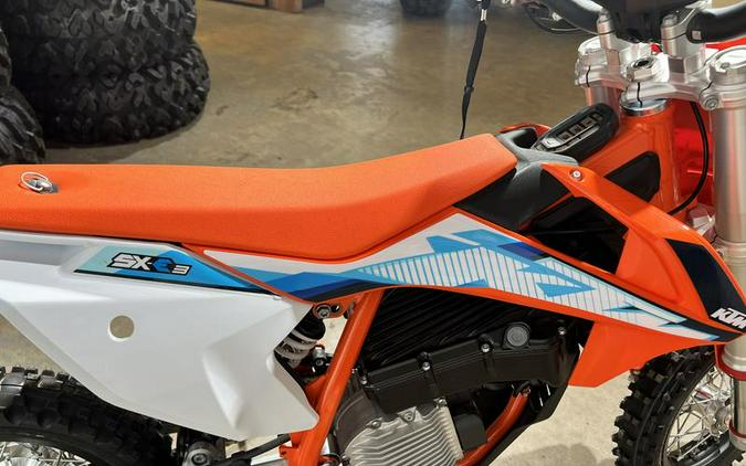 2024 KTM SX-E 3