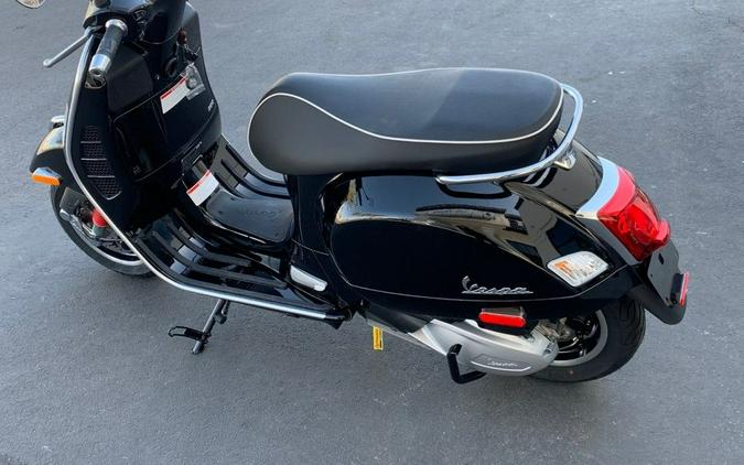 2023 Vespa GTS 300