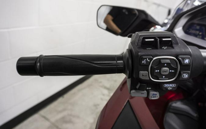 2018 Honda® Gold Wing Tour Automatic DCT Candy Ardent Red