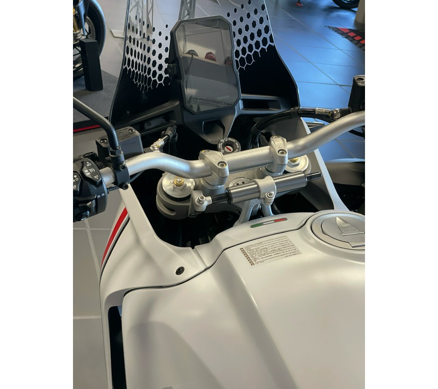 2025 Ducati DesertX