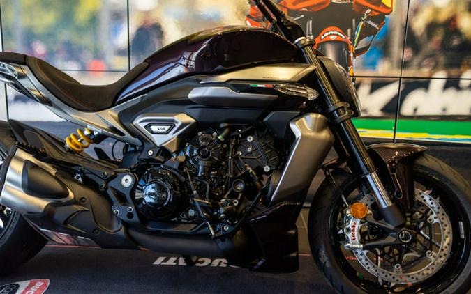 2026 Ducati X DIAVEL V4