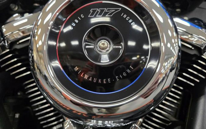 2026 Harley-Davidson Softail FLHC - Heritage Classic