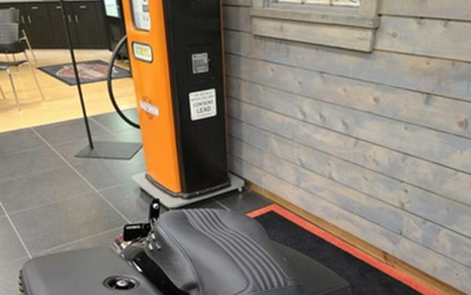 2026 Harley-Davidson Softail FLHC - Heritage Classic