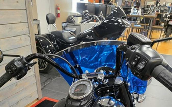 2026 Harley-Davidson Softail FLHC - Heritage Classic