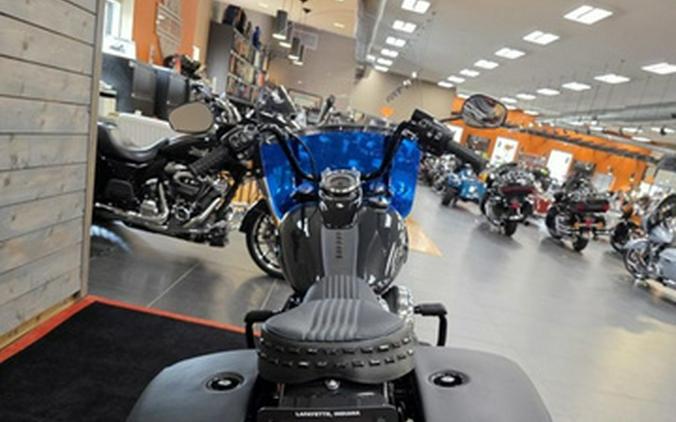 2026 Harley-Davidson Softail FLHC - Heritage Classic