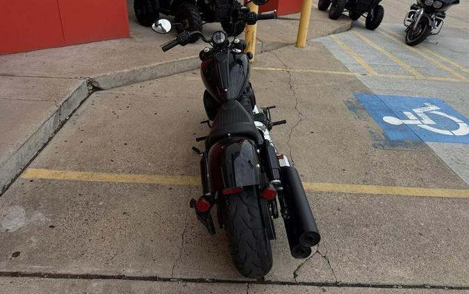 2022 Indian Motorcycle® Chief® Bobber ABS Black Metallic