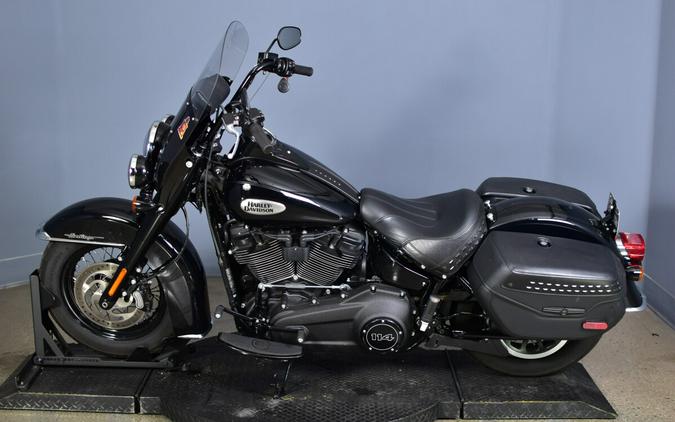 2023 Harley-Davidson Heritage Classic Vivid Black