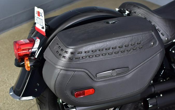 2023 Harley-Davidson Heritage Classic Vivid Black