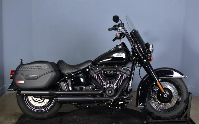 2023 Harley-Davidson Heritage Classic Vivid Black