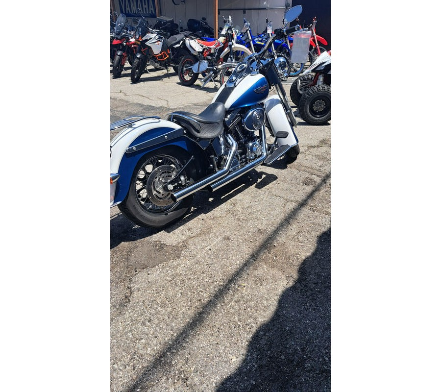 2005 Harley-Davidson® FLSTC - Heritage Softail® Classic