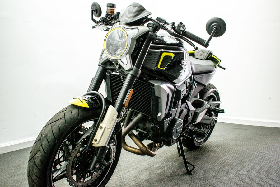 2022 CFMOTO 700CL-X Sport