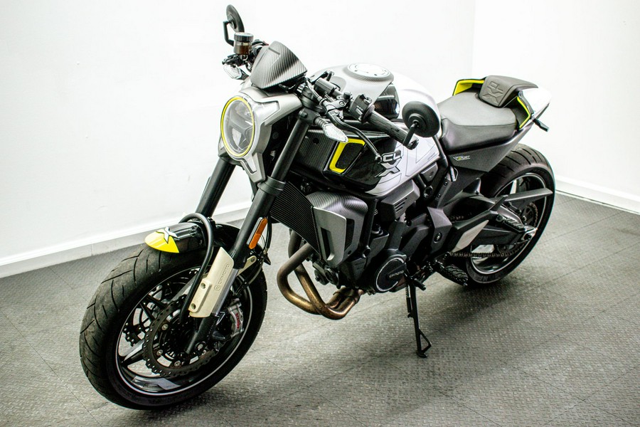 2022 CFMOTO 700CL-X Sport