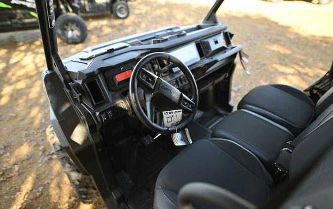 2026 Can-Am Defender MAX XT HD11 With 10.25 In.Display