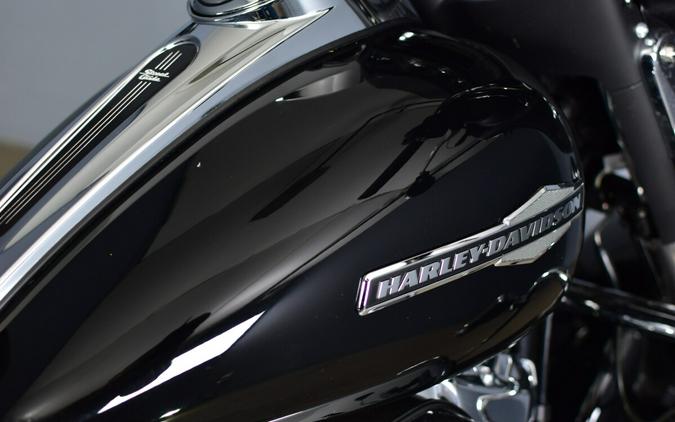 2023 Harley-Davidson Street Glide Vivid Black