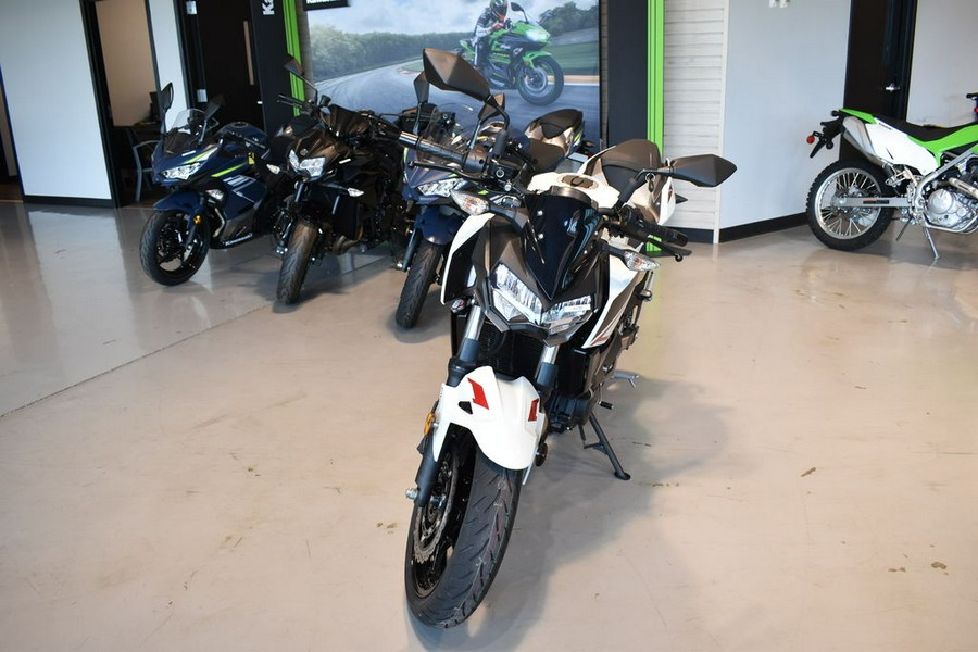 2022 Kawasaki Z400 ABS