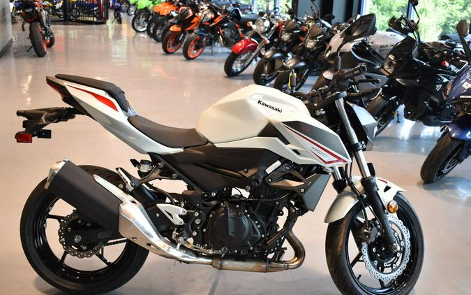 2022 Kawasaki Z400 ABS