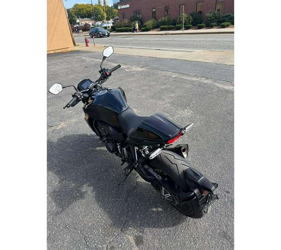 2024 Honda CB1000R Black Edition