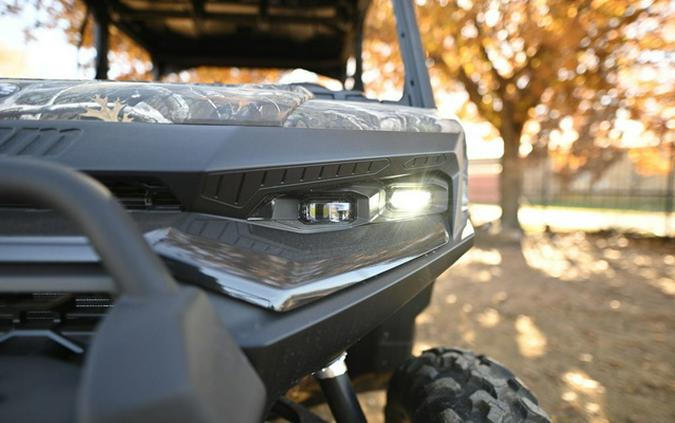 2026 Can-Am Defender MAX XT HD11 Dark Wildland Camo