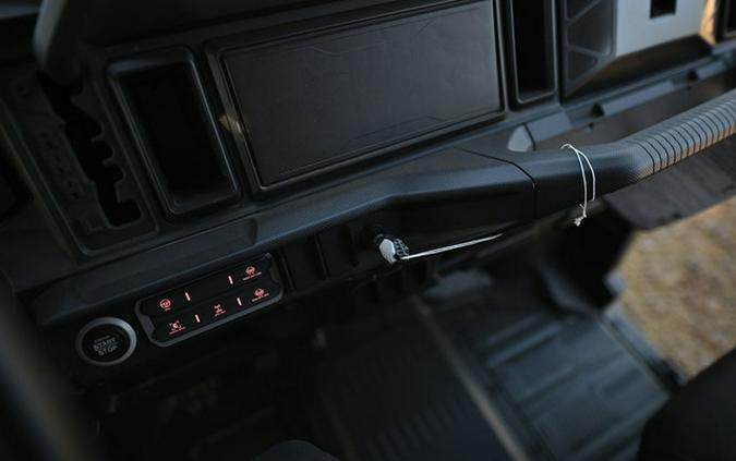 2026 Can-Am Defender MAX XT HD11 Dark Wildland Camo