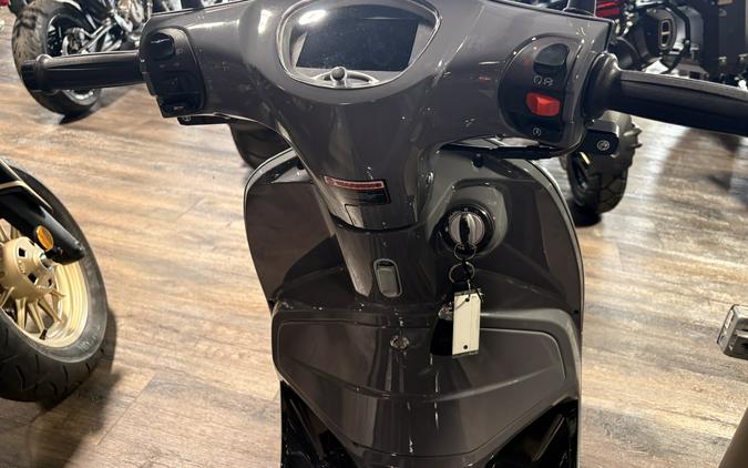 2025 Keeway motor Versilia 150 - 00021