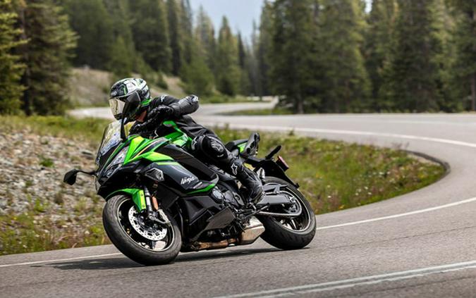 2025 Kawasaki NINJA 1100SX SE