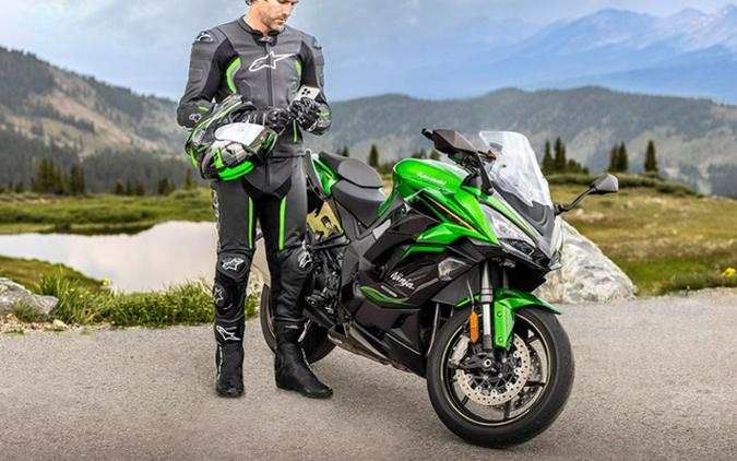 2025 Kawasaki NINJA 1100SX SE