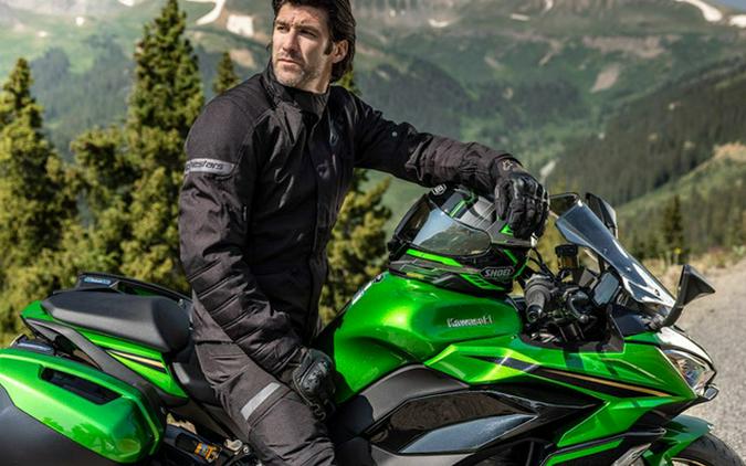 2025 Kawasaki NINJA 1100SX SE