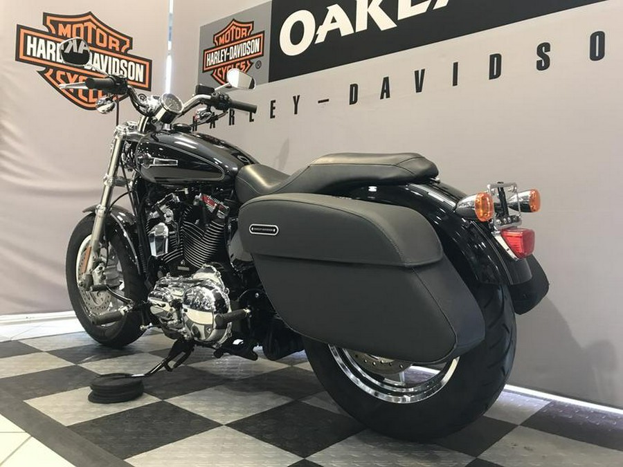 2014 Harley-Davidson® XL1200C - Sportster® 1200 Custom