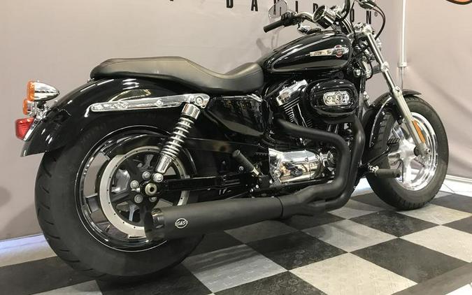 2014 Harley-Davidson® XL1200C - Sportster® 1200 Custom