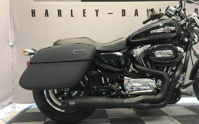 2014 Harley-Davidson® XL1200C - Sportster® 1200 Custom
