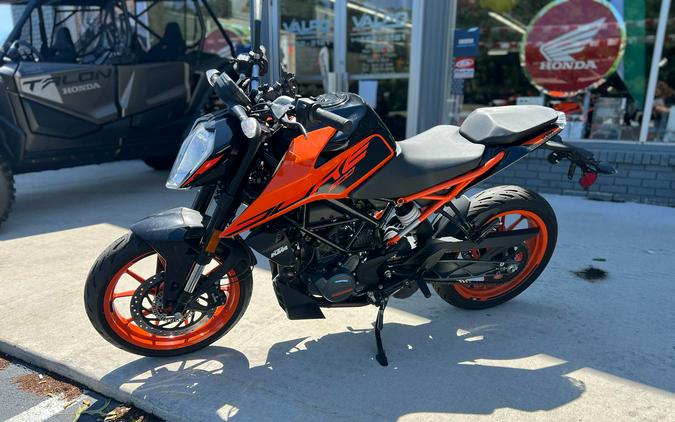 2022 KTM 200 Duke