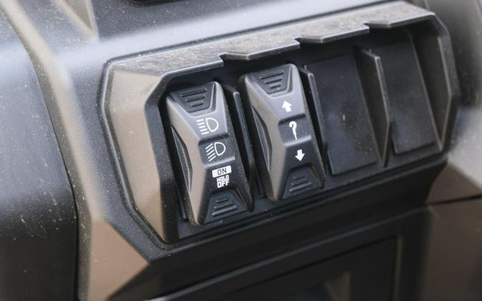 2026 CAN-AM DEFENDER MAX XT HD11