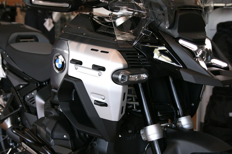 2026 BMW R 1300 GSA