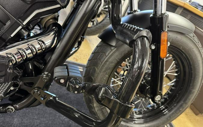 2025 Indian Motorcycle® Super Scout® Black Metallic