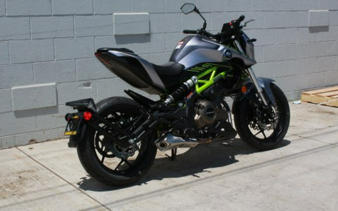 2023 QJMotor SRK400 ABS