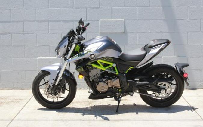 2023 QJMotor SRK400 ABS