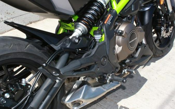 2023 QJMotor SRK400 ABS