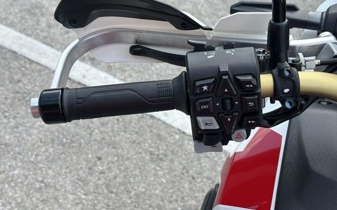 2025 Honda Africa Twin Adventure Sports ES DCT