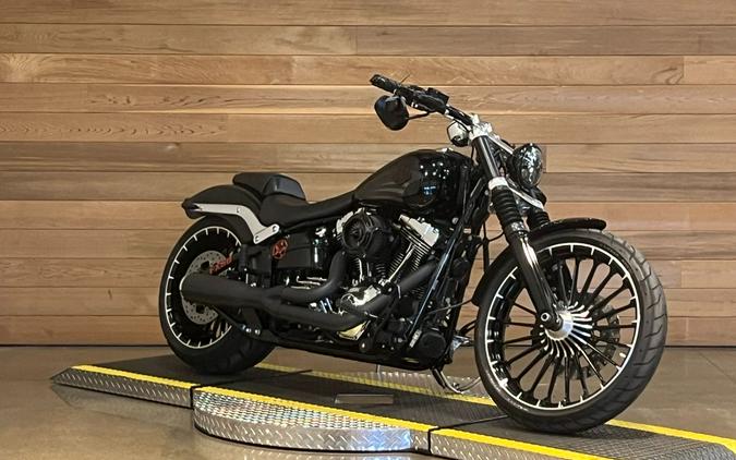 2017 Harley-Davidson Breakout®