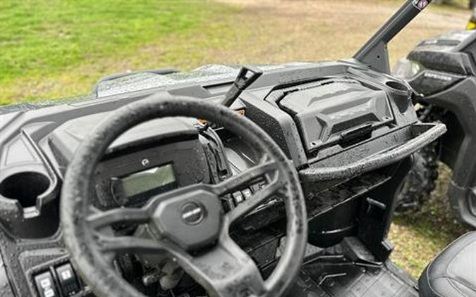 2024 Can-Am Defender MAX XT HD10