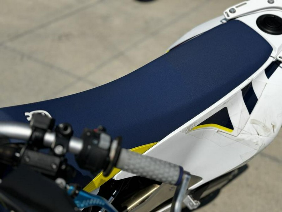 2020 Husqvarna® Enduro 701