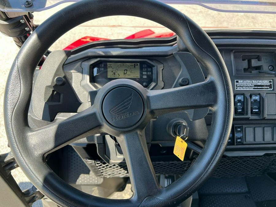 2025 Honda Pioneer 1000 Deluxe