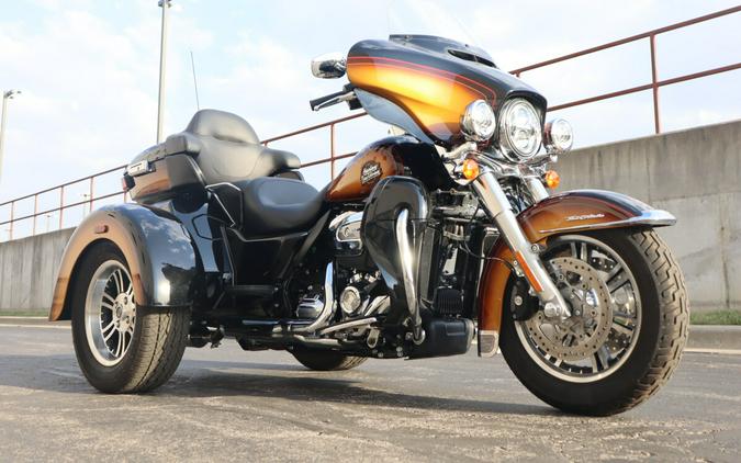 2024 Harley-Davidson Tri Glide Ultra FLHTCUTG