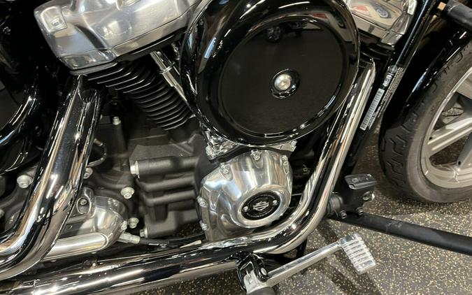 2022 Harley-Davidson® Softail Standard® Vivid Black FXST